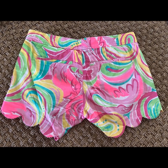 EUC Lilly Pulitzer Buttercup Shorts - Picture 2 of 3